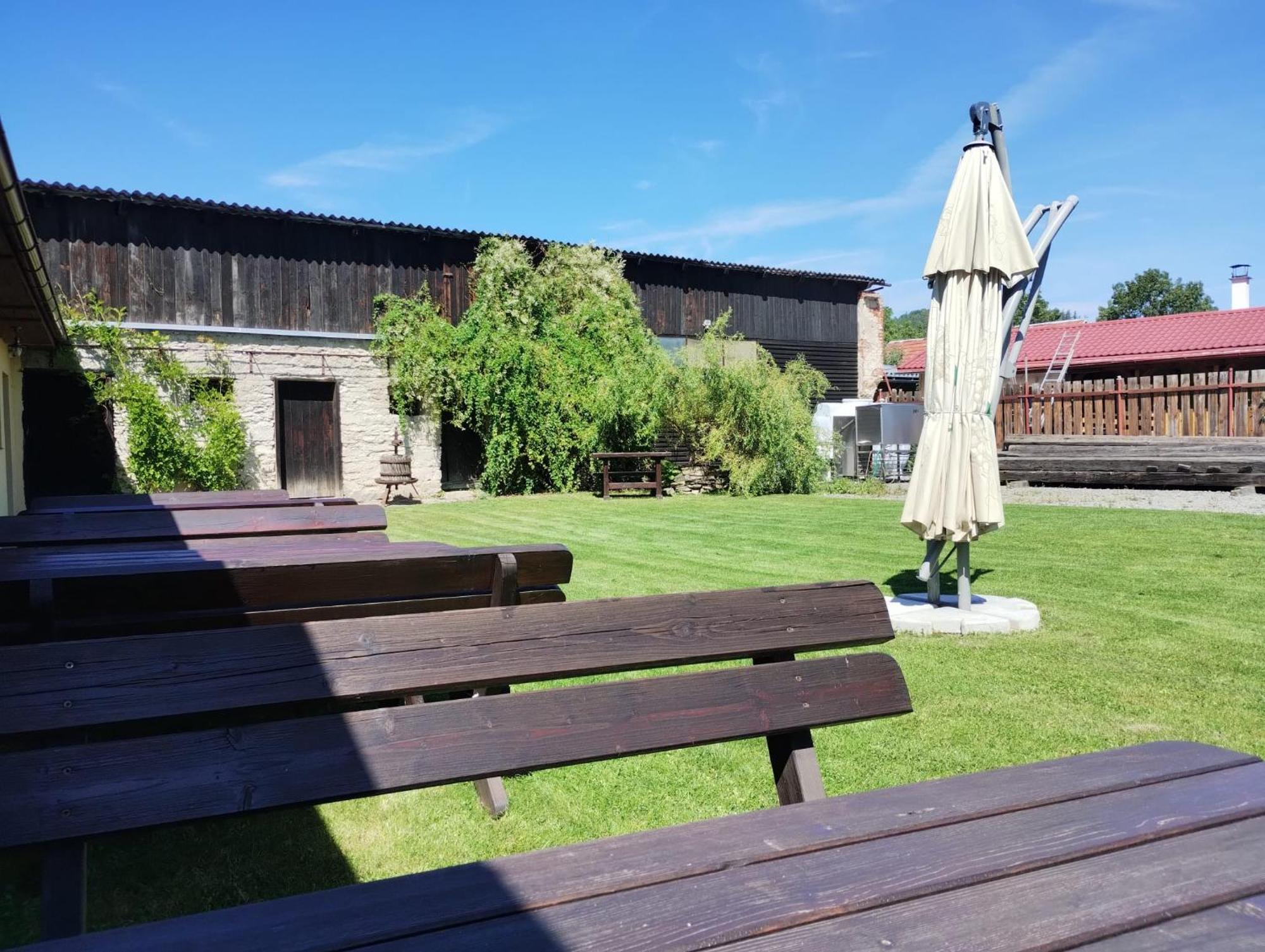 Penzion Kelt Hotel Zator Bagian luar foto